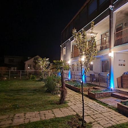 Apsa Butik Hotel Sukhumi Exteriör bild