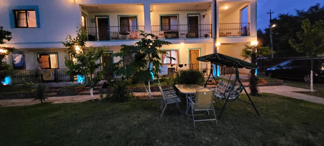 Apsa Butik Hotel Sukhumi Exteriör bild