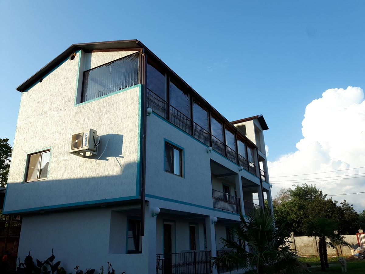 Apsa Butik Hotel Sukhumi Exteriör bild
