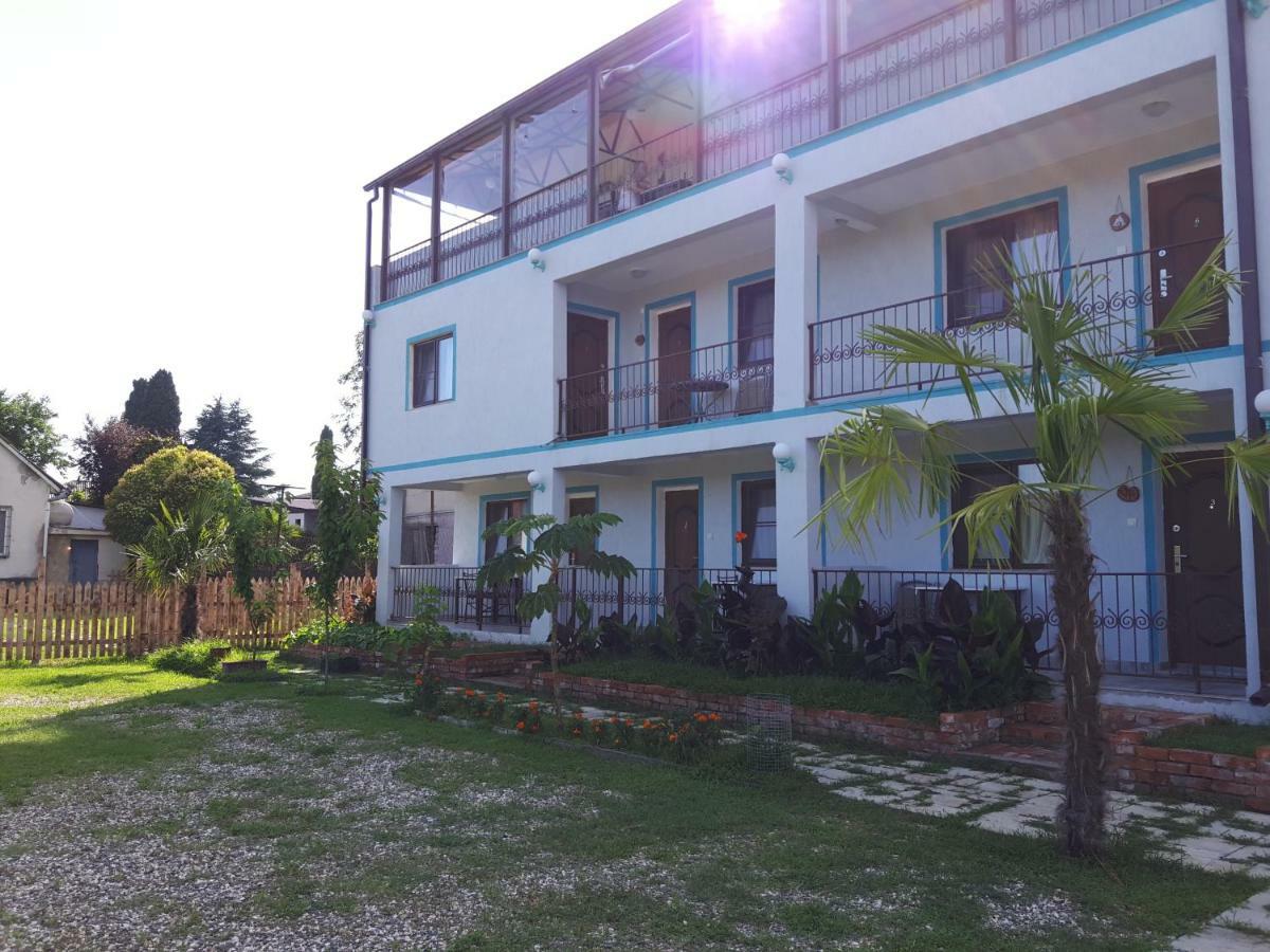 Apsa Butik Hotel Sukhumi Exteriör bild