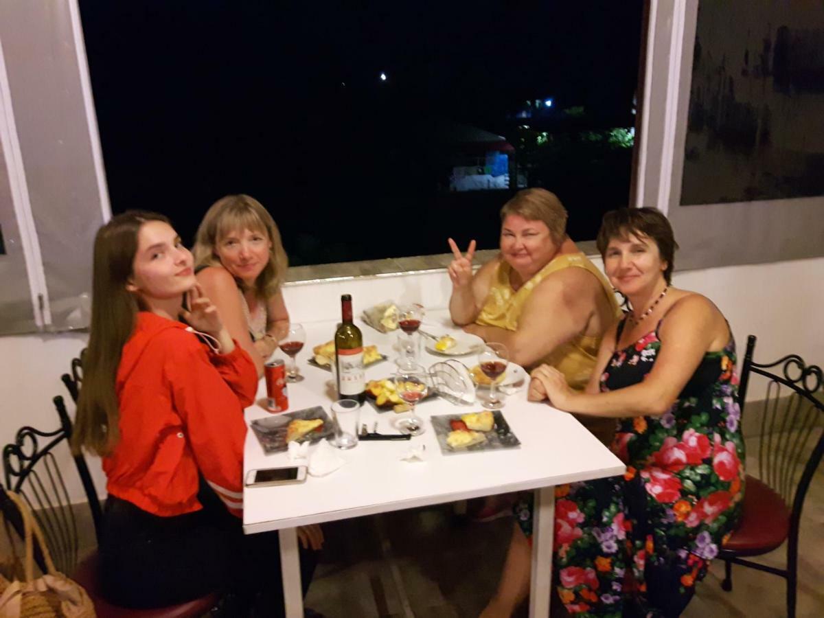 Apsa Butik Hotel Sukhumi Exteriör bild